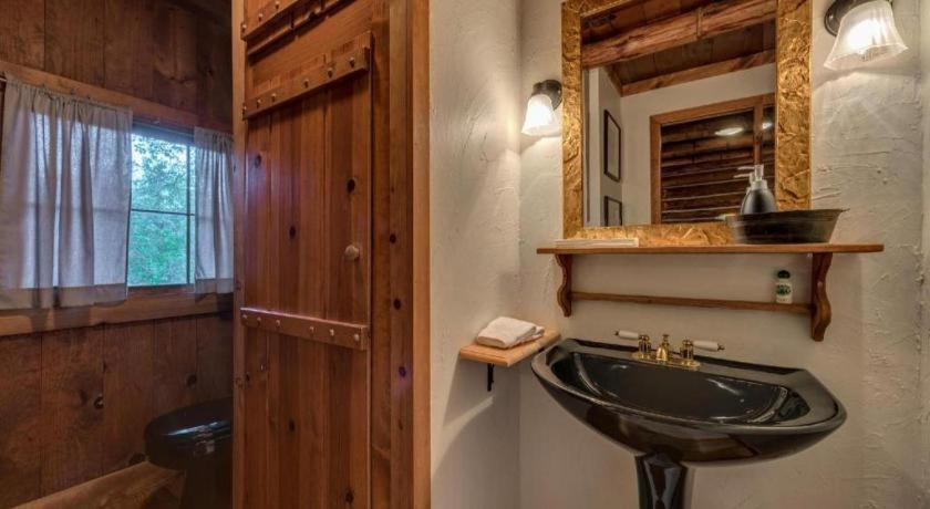 The Davies Family Inn - Adults Only Placerville Exterior photo